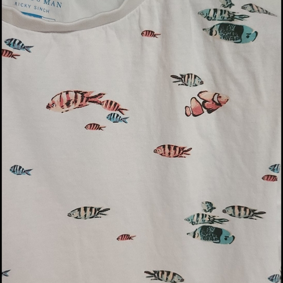 Fish print patterned tee - Picture 4 of 4